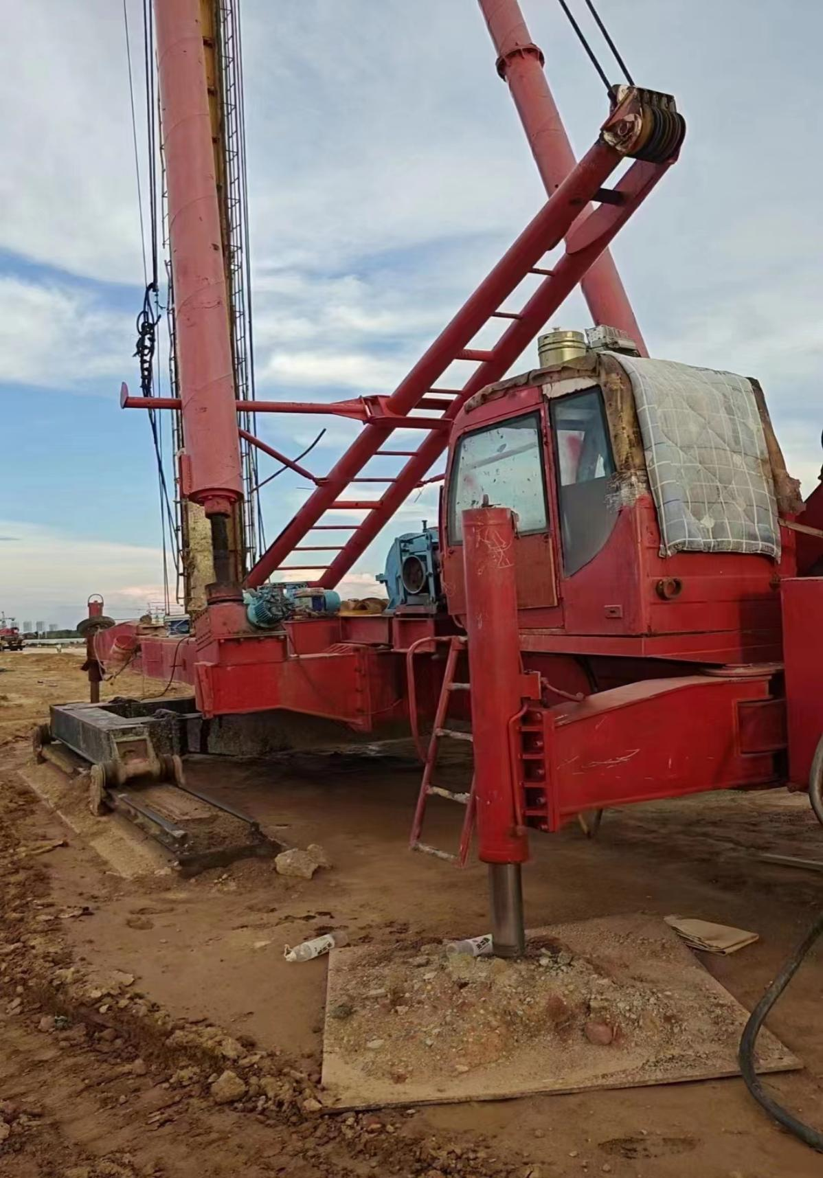 长螺旋钻孔灌注桩施工